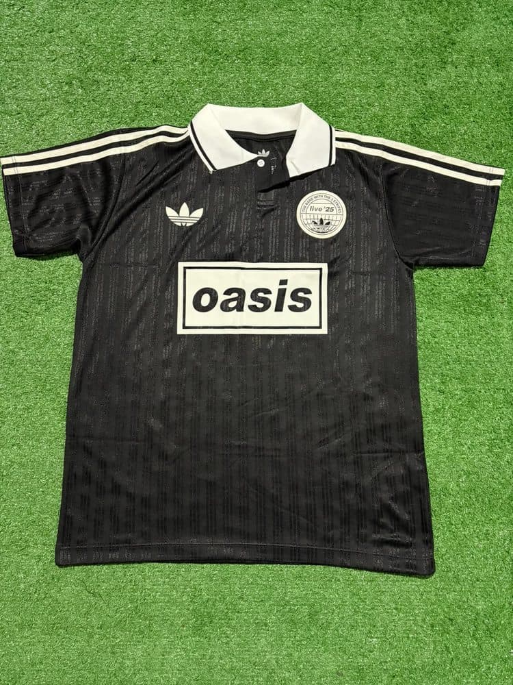 Camiseta Oasis Negra