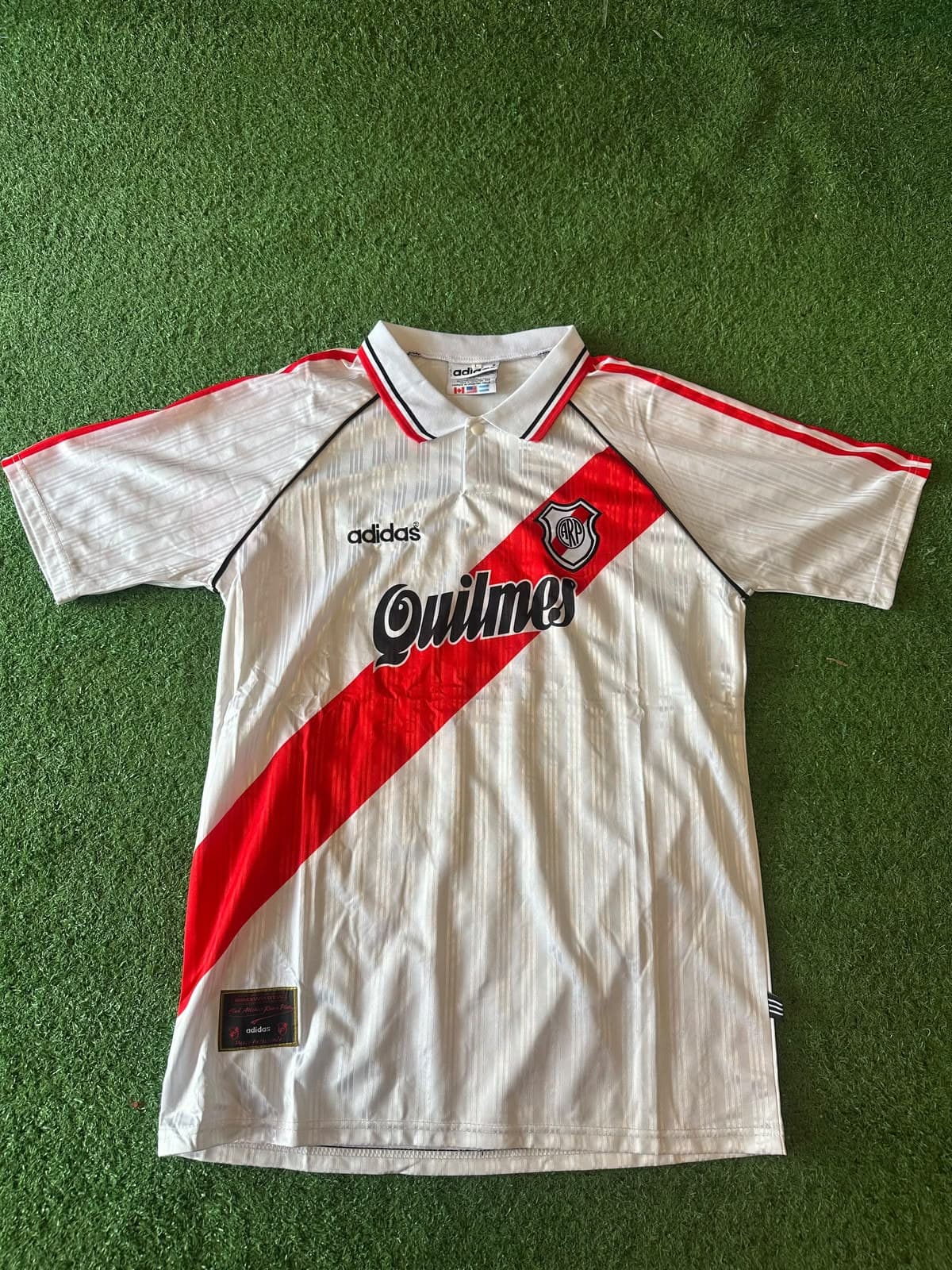 Camiseta River Plate Retro 1996 Titular